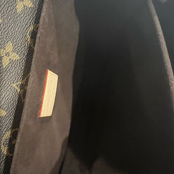 Louis Vuitton Canvas Pochette Metis - Picture 4 of 13